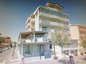 Отель Maison Belle Vue  Соттомарира